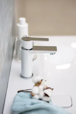 STELA BAT.LAVABO BELA HROM2212