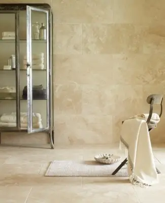 136 LUCIDO IVORY 30,5X61