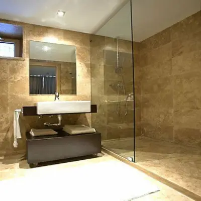 138 LUCIDO NOCE 30,5X61